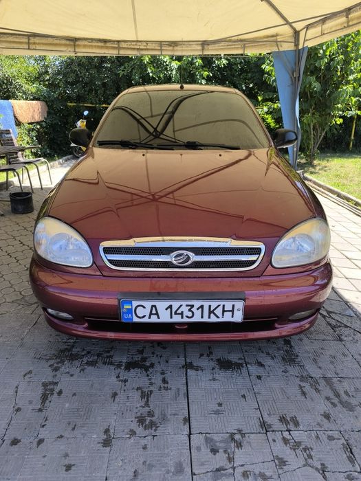 Продам Ланос SE 1.5 Бензин газ.