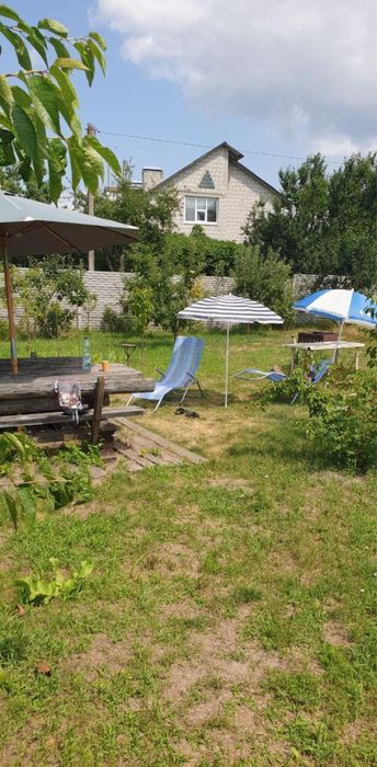 Продам земельну ділянку з фундаментом Кожухівка Фастівський рацон.