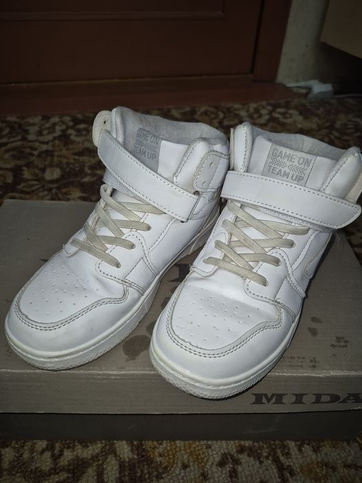 Білі хайтопи ботинки для дівчинки хлопчика 33 розмір 21,7 см устілка