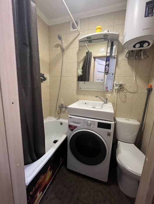 Продається однокімнатна квартира з євроремонтом у Фастові