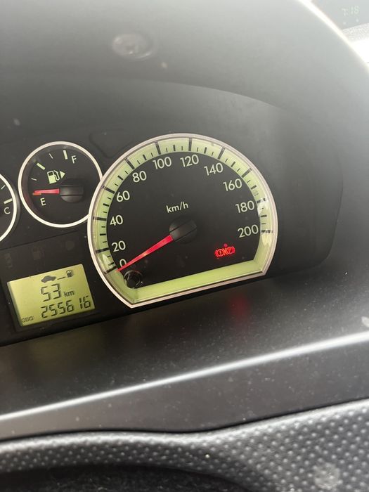 Chevrolet Aveo Caixa Automática