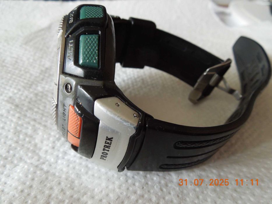 zegarek casio protrek