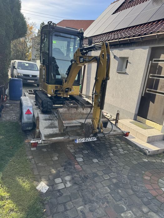 Przyczepka pod mini koparke najazdy