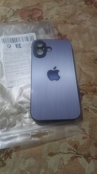 Чехол на 16 iphone новый