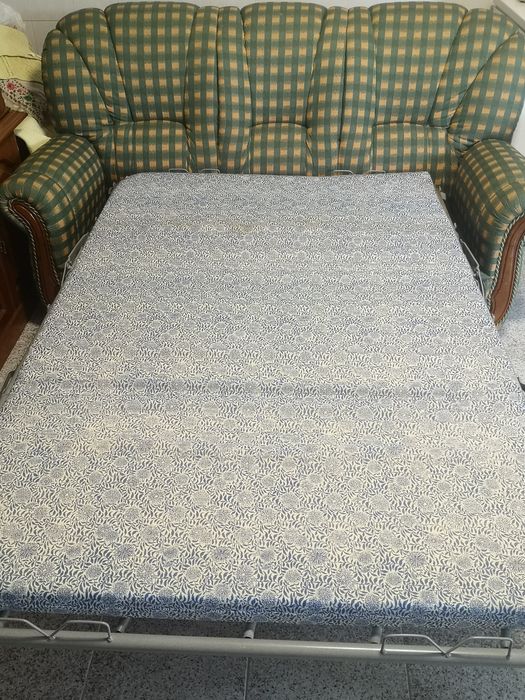 Sofá-cama 3 lugares