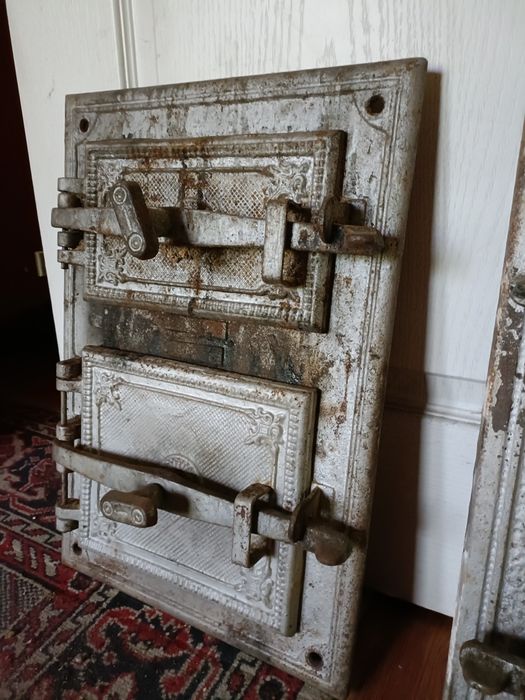 Dziwiki żeliwne od pieca