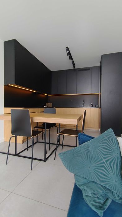 Mieszkanie 52 m² na wynajem – Ruczaj, ul. dr. Jana Piltza | 3 pokoje | Bez pośredników | 3. piętro | loggia | garaż podziemny | komórka lokatorska