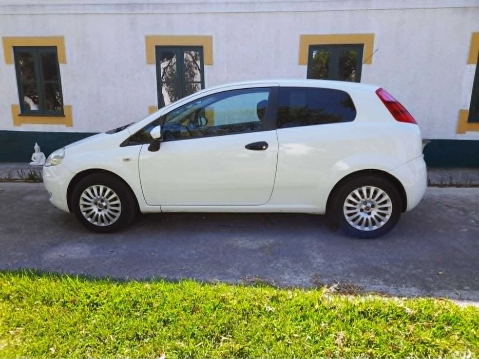 Fiat Punto 1.3Mjet A/C Nacional