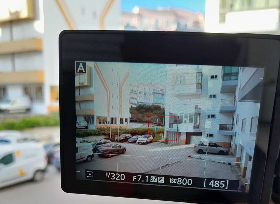 Máquina Fotográfica como nova Nikon D5300 + 2 Lentes+ Estabilizador