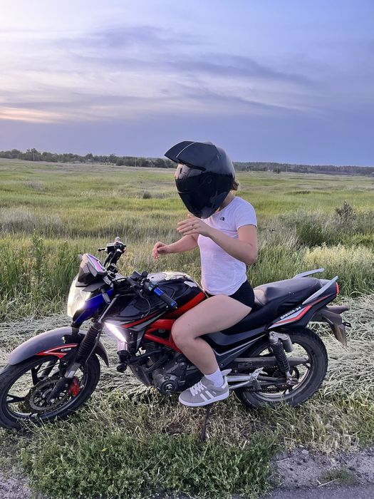 Мотоцикл Spark sp200R-34