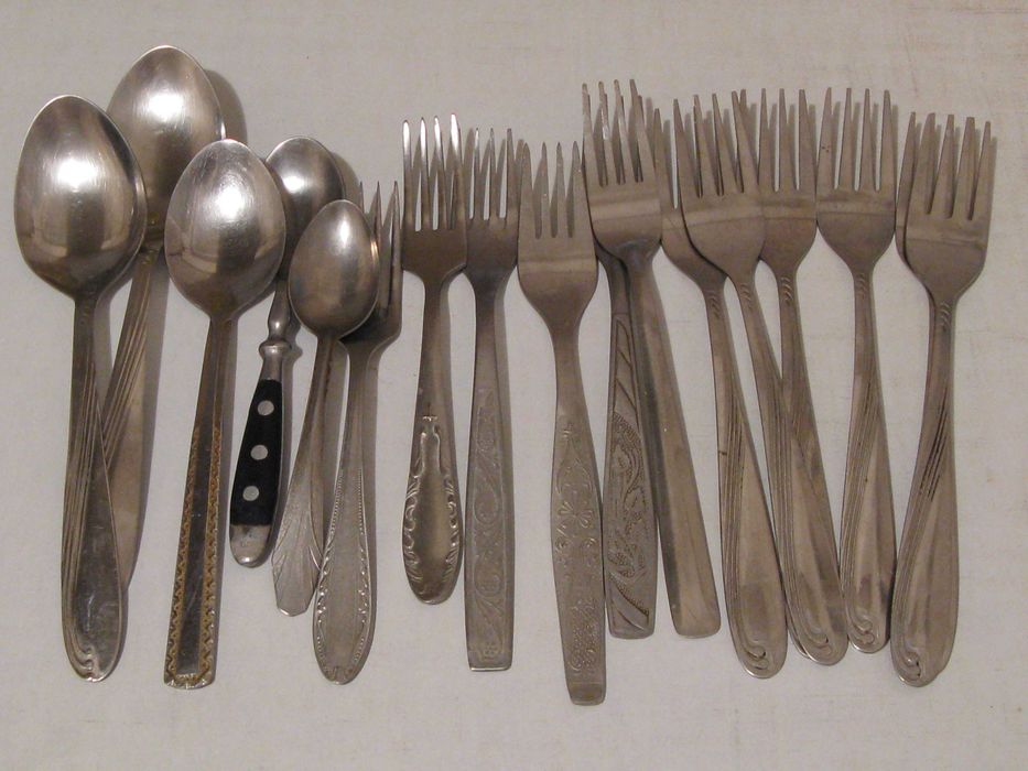 вилки, ложки из нержавейки (одним лотом)