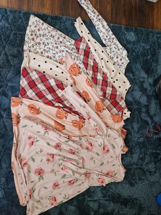 Sukienki H&M długi rękaw, 5 szt. rozm. 134/140