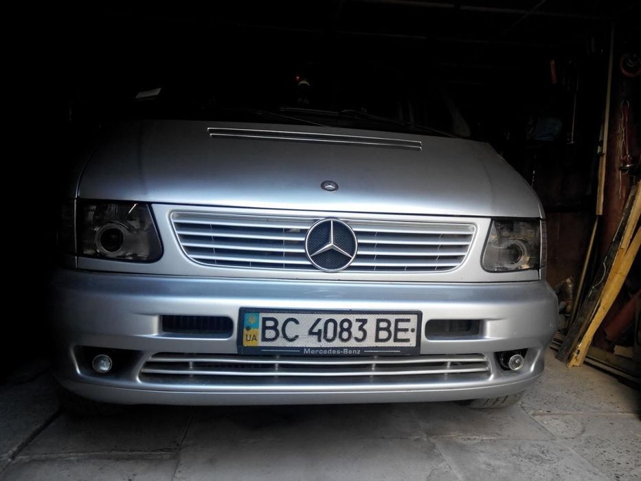 Прозорі поліровані скло фар Віто Vito 638 Sprinter  W 124 стекла фари
