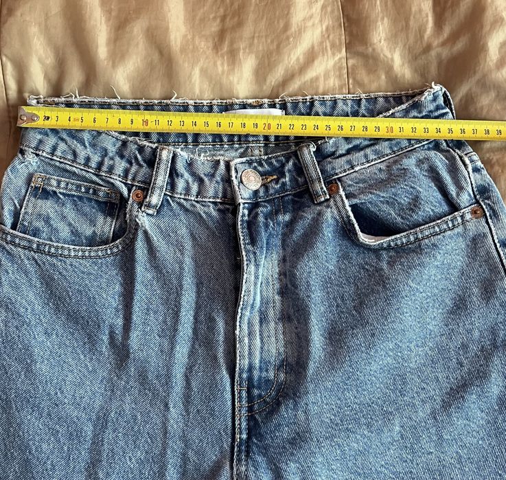 Джинсы новые Zara