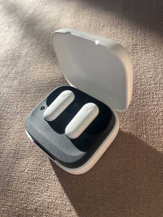 Гарнітура Anker SoundCore P30i. Навушники.