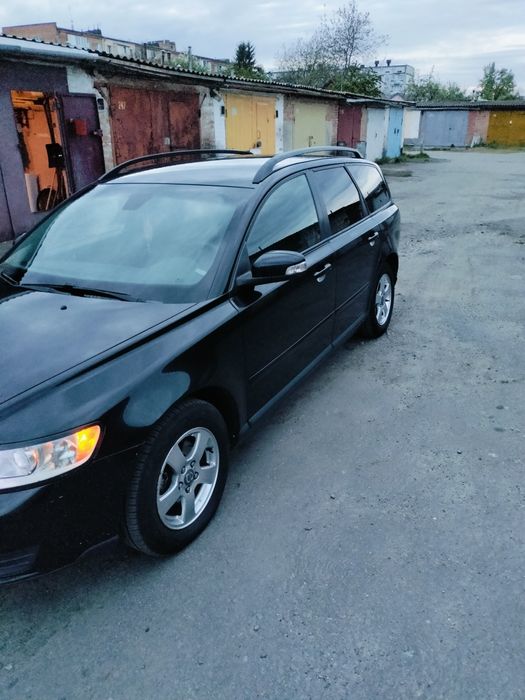Продам  надійний автомобіль