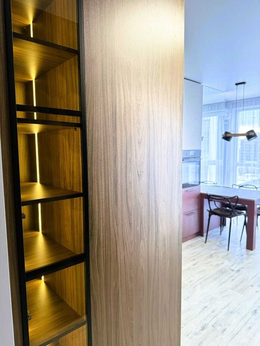 Продаж 1-кім. квартири з дизайнерським ремонтом та ІО вул. Трускавецька/Стрийськаька/Героїв Майдану