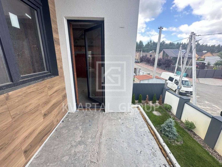 Терміновий продаж. Будинок з ГАЗОМ! Стоянка за шлагбаумом.