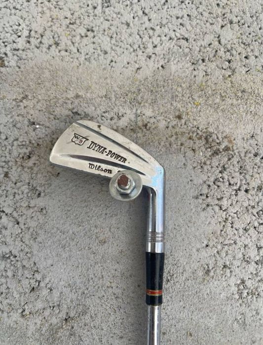 Vários Tacos De Golfe