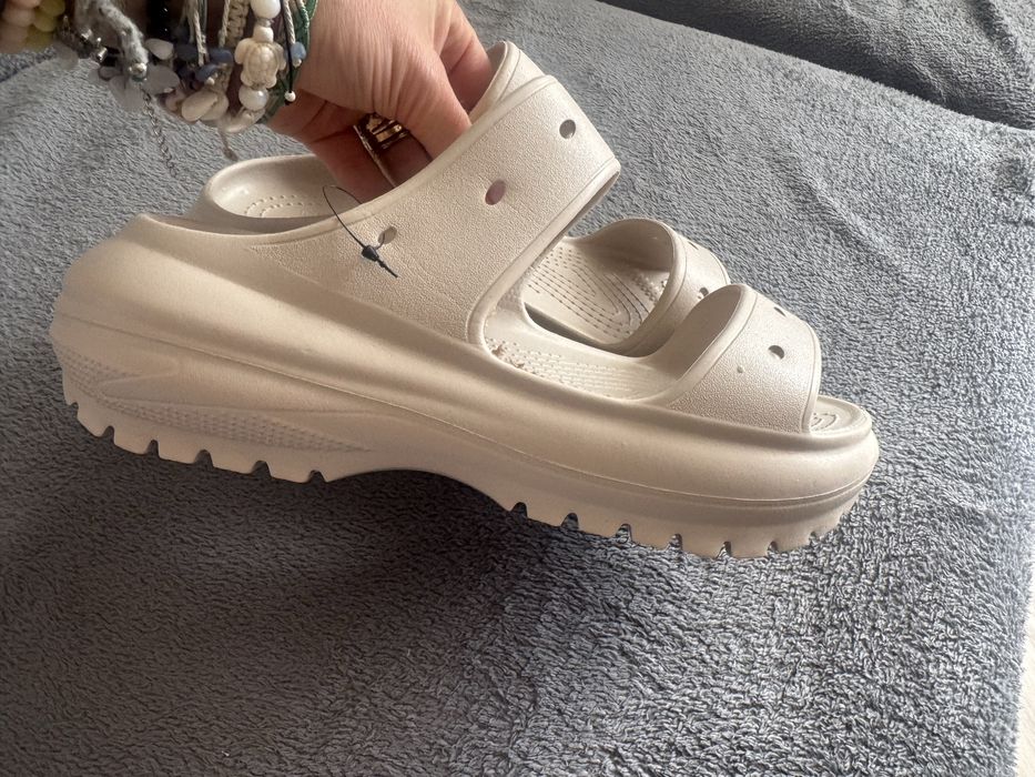 Crocs klapki 38