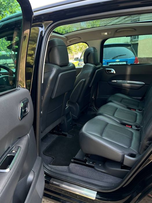 Продам Peugeot 5008 1.6 THP АВТОМАТ