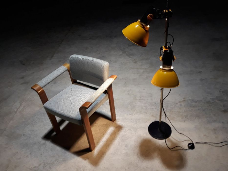 Krzesło, proj. R. Thygesen i J. Sørensen, Magnus Olesen, Dania, lata 7