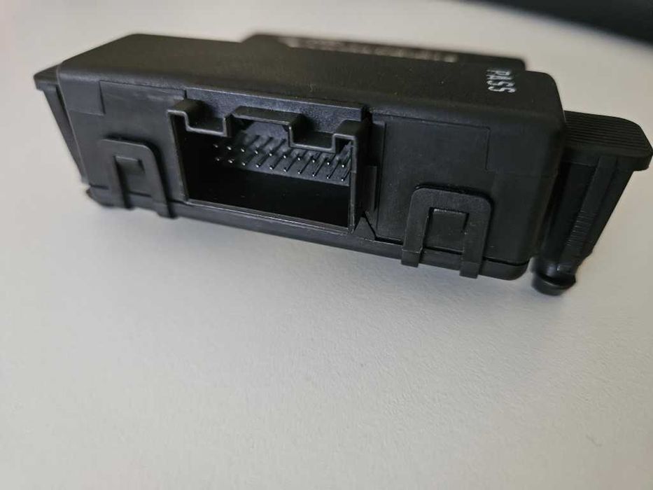 Gateway VAG 1K0_907_530E (Volkswagen, Audi, Seat, Skoda)