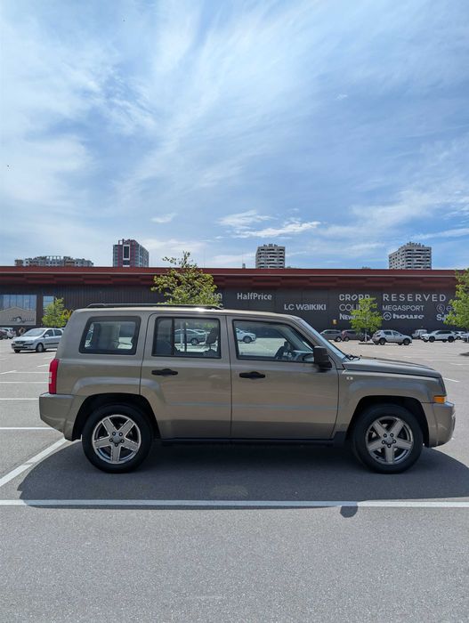 Jeep Patriot 2008 VIN 1J8FFF8W28D637019 фото оголошення 3 з 8