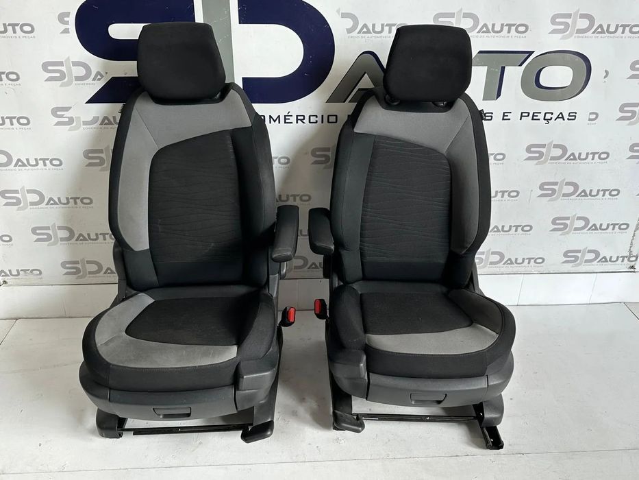 Conjunto Bancos (7 lugares) - Citroen C4 Grand Picasso II (2016)