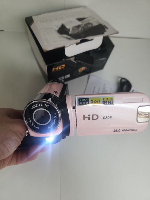 Kamera  cyfrowa HD różowa