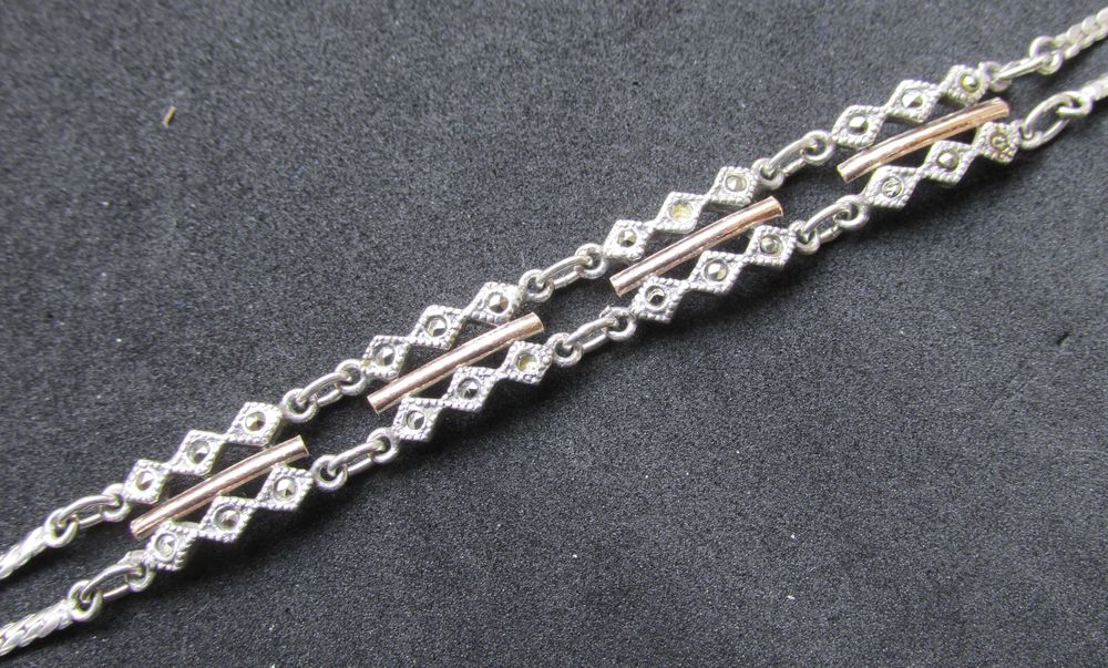Pulseira antiga, prata contrastada e ouro, cravejada com marcassitas