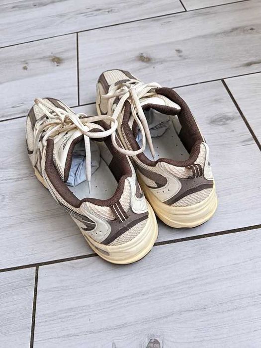 New Balance 530 Brown Cream r. 45 (29 cm)