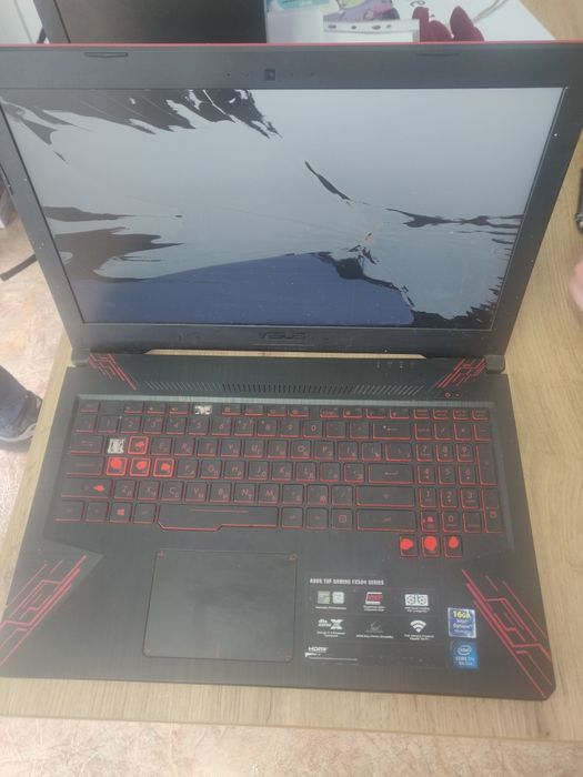 Asus Tuf gaming FX504 Series