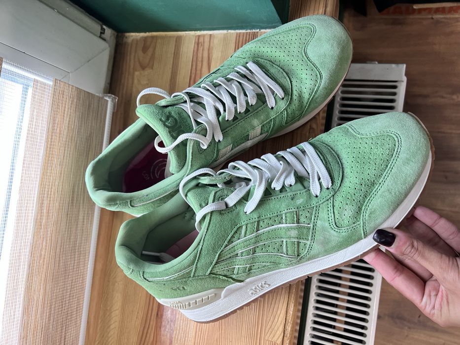 Чоловічі кросівки asics