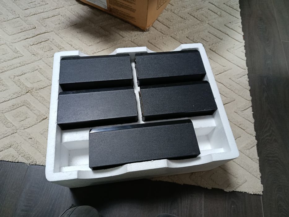 Продам колонки Sven HT210