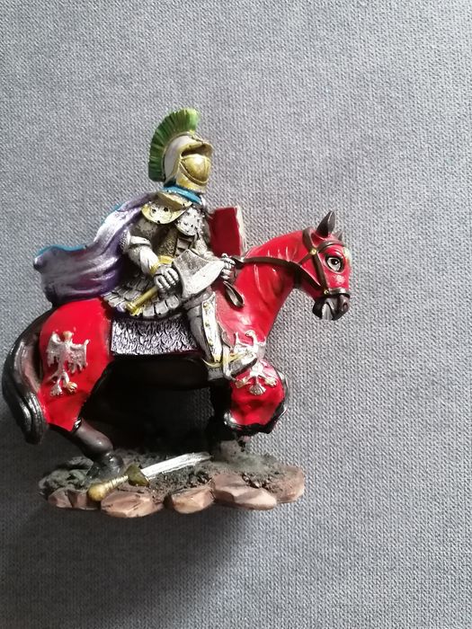 Figurka rycerza wysokość ok. 14cm