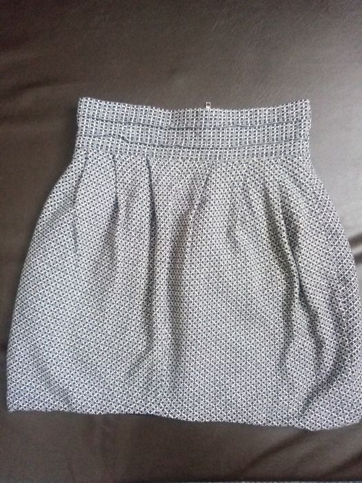 Спідниця.         .