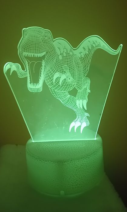 Lampka 3D zmienia kolory