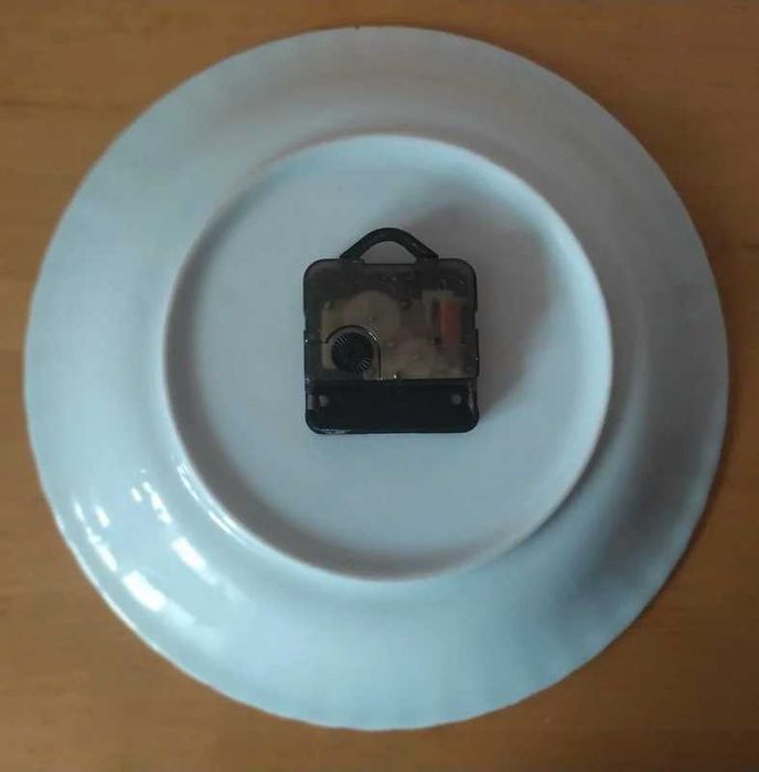 Zegar ścienny Chodzież Iwona różyczki