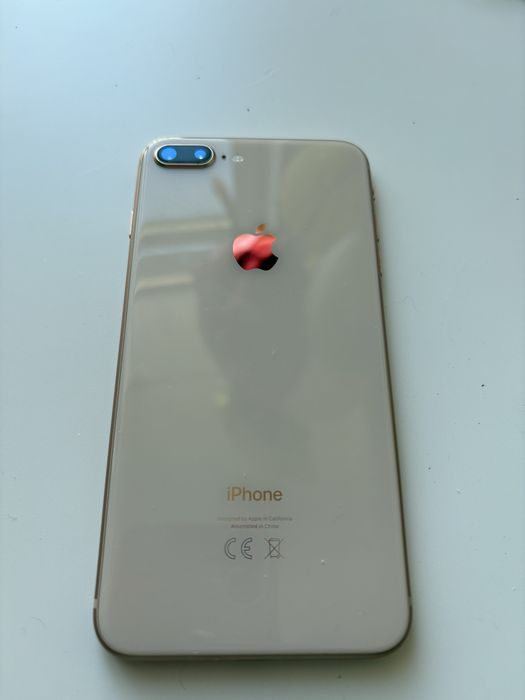 iPhone 8 Plus 64 GB Rose Gold