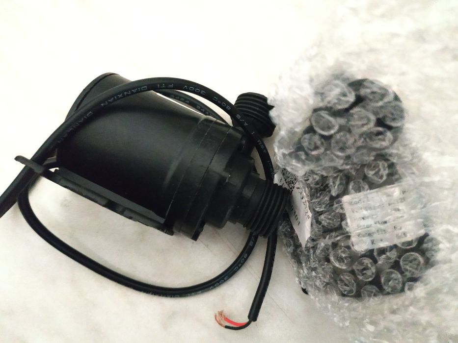 Насос циркуляційний 12вольт 800л/год  безщітковий