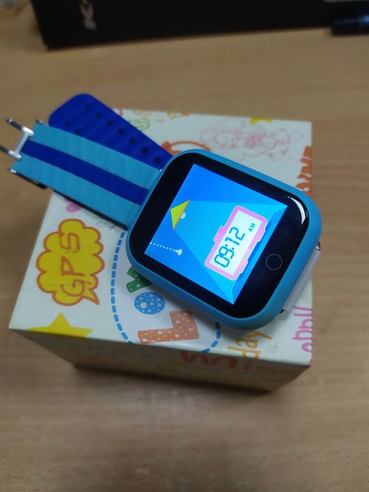 Смарт часы телефон детский с GPS трекером