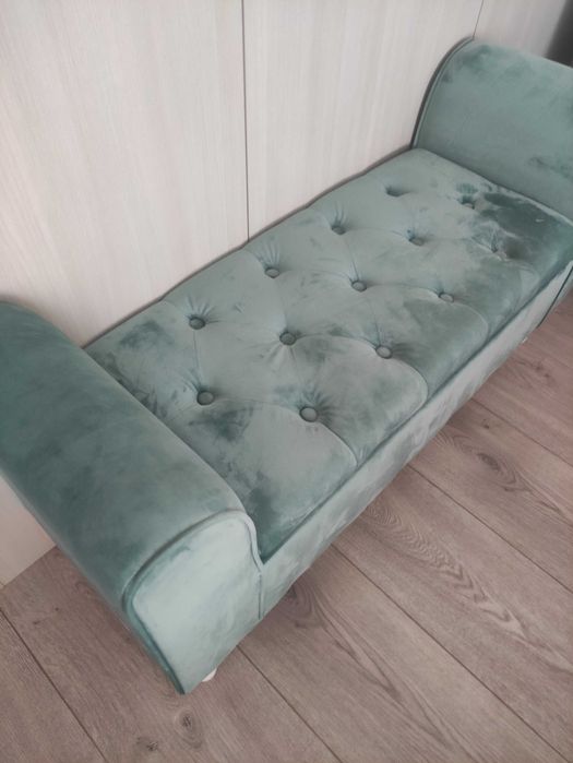 Ótimo estado! cadeira e banco comprido com arrumação