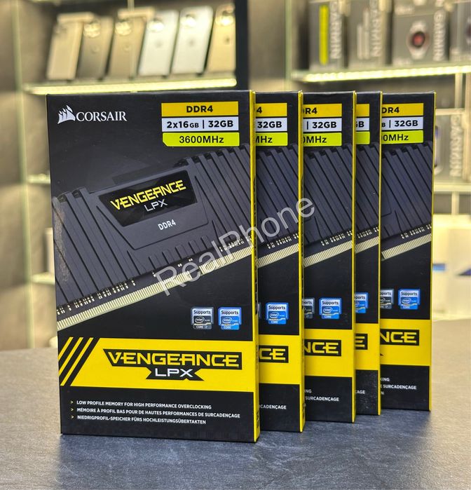 Оперативная память Corsair 32 GB (2x16GB) DDR4 3600 MHz Vengeance LPX