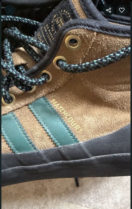 Аdidas.