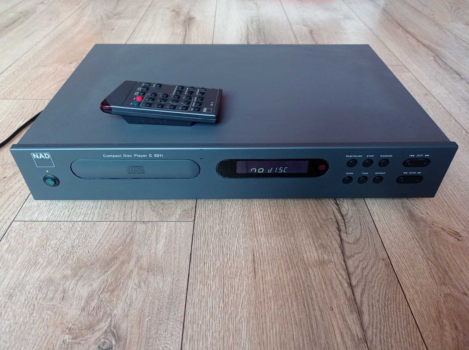 Odtwarzacz CD Nad C521i + Pilot