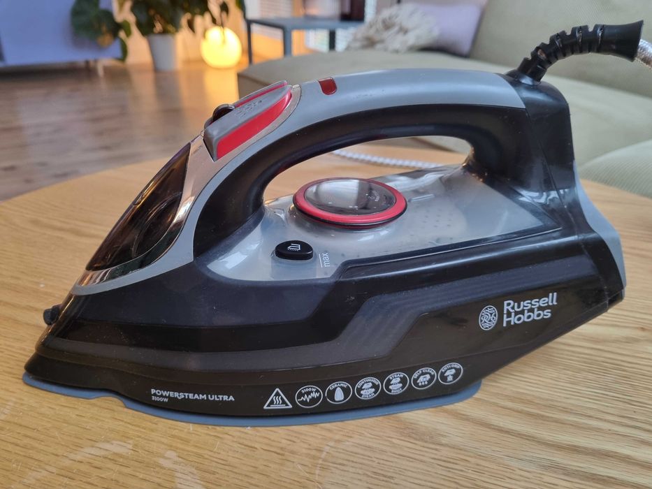 Żelazko parowe Russell & Hobbs 20630