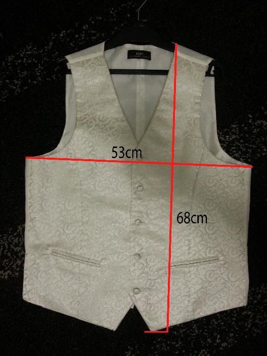 Kamizelka Giacomo Conti + musznik + butonierka R.52 ECRU