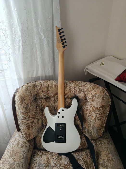 Ibanez S 570B Branco