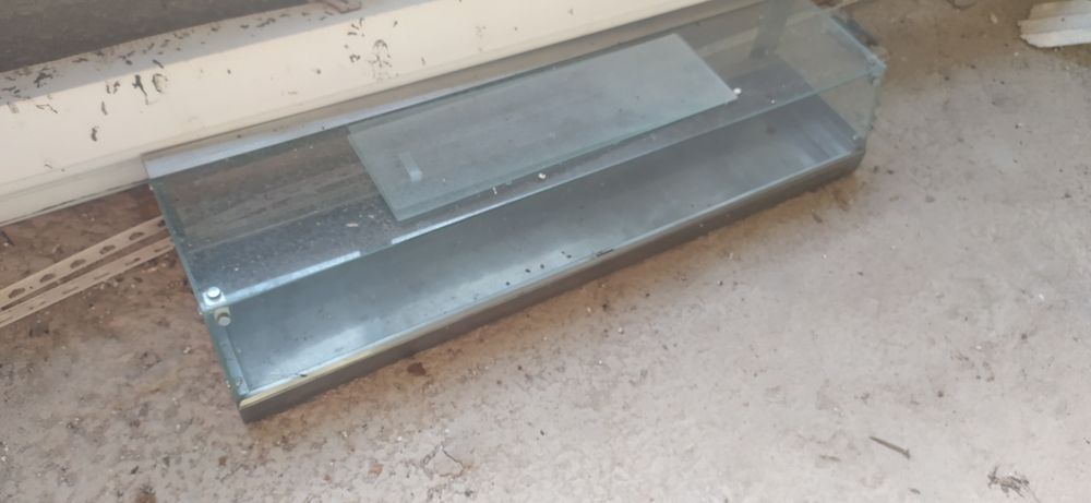 Vitrine, lava louça em inox, trempes, máquinas cafe,arcas frigoríficas